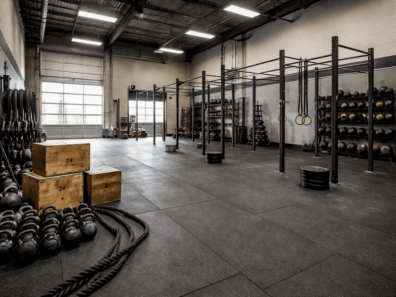 alt Comparison of gym flooring rolls tiles and mats